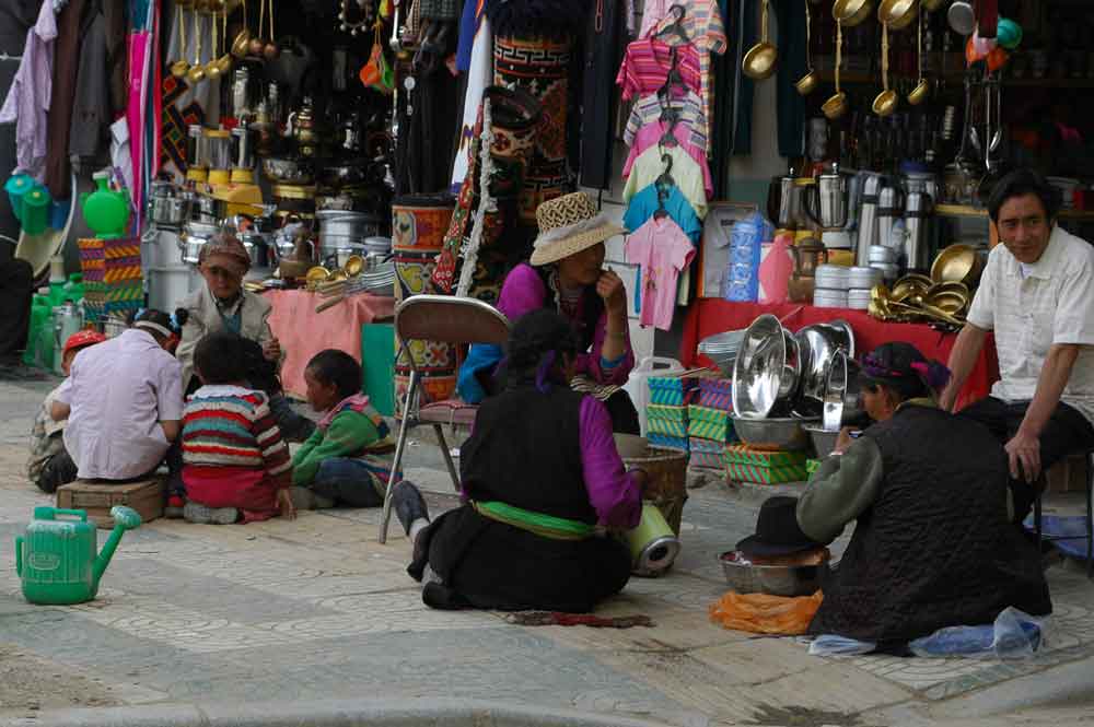 70 - Tibet - Gyantse, tienda